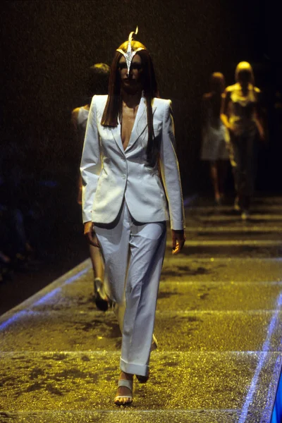 Look 83